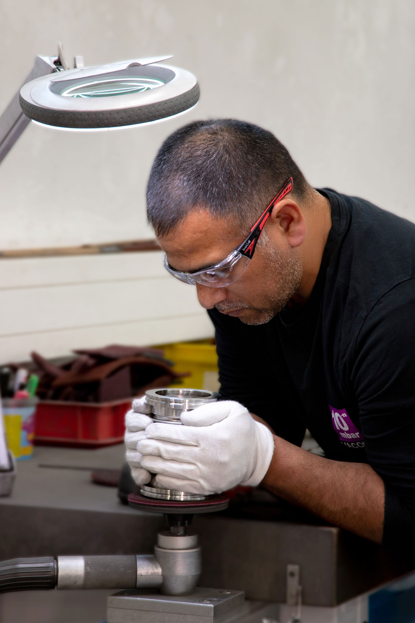 Person grinding 2022